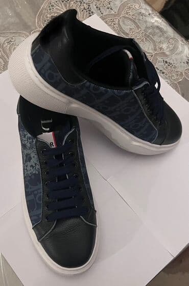 Ботинки: Məhsul: Kişi idman ayaqqabısı - Rəng: Tünd göy/qara üst hissə, ağ — 4