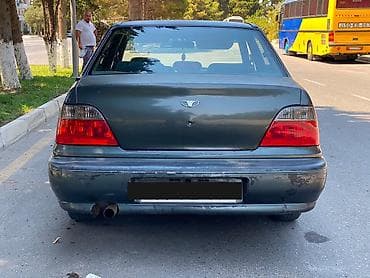 kia shuma 2003: Daewoo Nexia: 1.5 l | 2001 il Sedan — 2