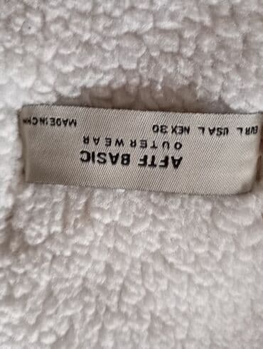 dublonka: Qadın üçün dublönka2 dəfə geyinilib,təmiz və səliqəlidir,razm.L,XL — 4