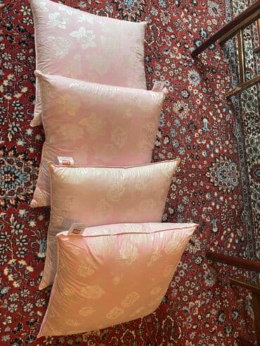 ортопедическая подушка надувная: Yastıq her biri 15 azn — 2