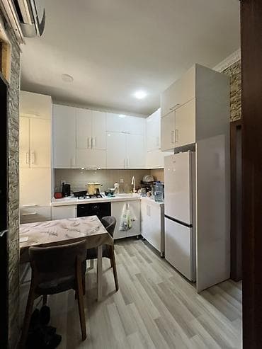 кухня мебель: Maklerler narahat etmesin Real evin videosuda var bazar qiymeti 70 min — 4