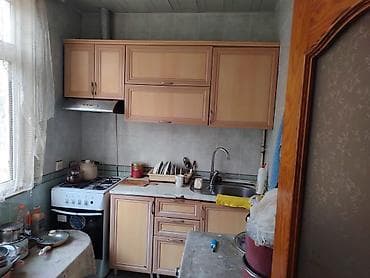 lerikde kiraye ev: M. Əcəmi, 3/5, ü/s 56.2 kv.m olan, 3 otaqlı (rodnoy), xruşov layihəli — 9