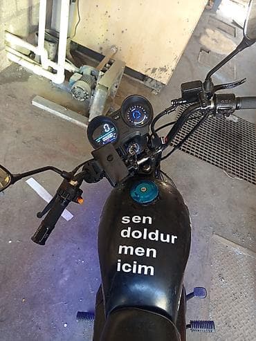 ford 8 1: Satılır: Şəhər içi istifadəyə uyğun kiçik motosiklet/skuter tipli — 1