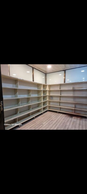 Soyuducu avadanlığı: Mağaza üçün divar rəf sistemi - Material: ağ/krem rəngli laminat — 2