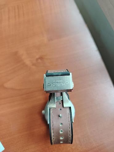 Qol saatı, Hublot, rəng - Qara