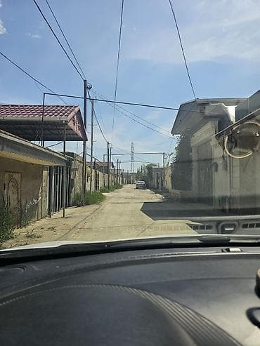 Otaqlar: 2700 sot, Tikinti, Makler, Bələdiyyə — 1