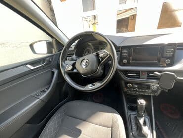 Skoda Rapid, qara rəng, sedan gövdə. Texniki və komfort lalafo.az -da Skoda Rapid, qara rəng, sedan gövdə. Texniki və komfort