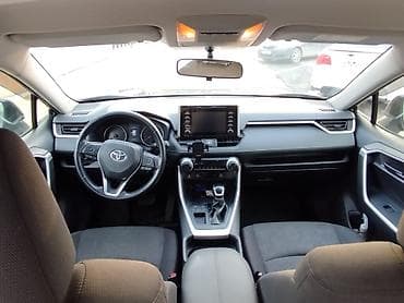 sprinter oturacaq: Toyota RAV4 salonu və paneli - Model: Toyota RAV4 (son nəsil interyer — 9