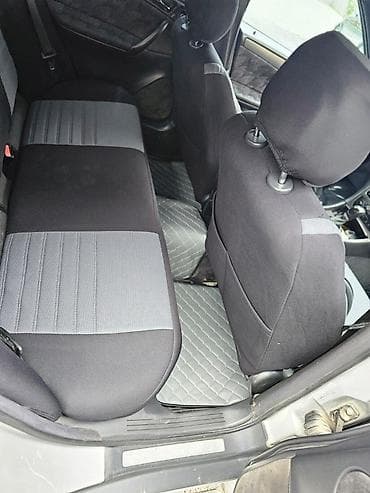 rtx 2060 super: Mercedes-Benz C-Class: 3.2 l | 2000 il Sedan — 4