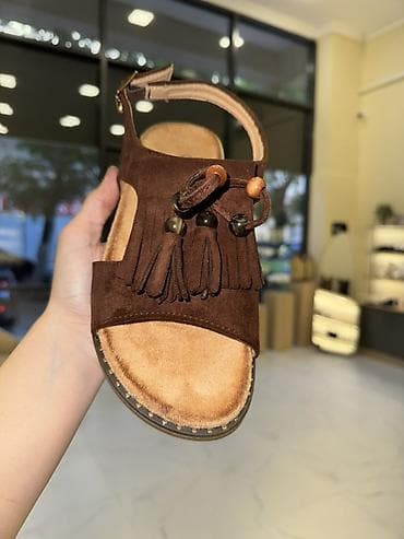 ağ sabolar: Qadın sandal kolleksiyası – Nivel markası, ölçü 36 - Modellər: qara — 3