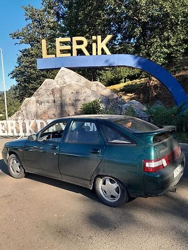 авто: Lada 2112 hatchback – tünd yaşıl rəng, 5 qapı, Azərbaycan nömrə nişanı — 1