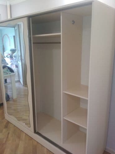 işlənmiş krafatlar: Yataq desti təcili satılır.7 ay istifadə olunub yaxşı — 10