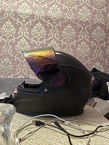 vaz guzgu: Məhsul: CROWN Racing tam üzlü motosiklet dəbilqəsi Xüsusiyyətlər: - — 4