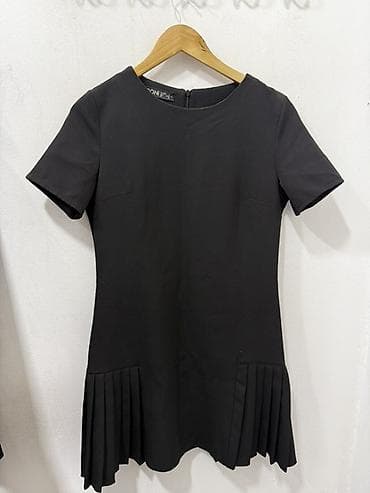 desd paltarlar: Qadın geyim dəsti – 3 məhsul 1) Qara fonlu, xırda çiçək naxışlı don - — 2