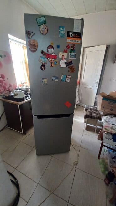 İşlənmiş 2 qapılı Indesit Soyuducu Satılır, rəng - Gümüşü