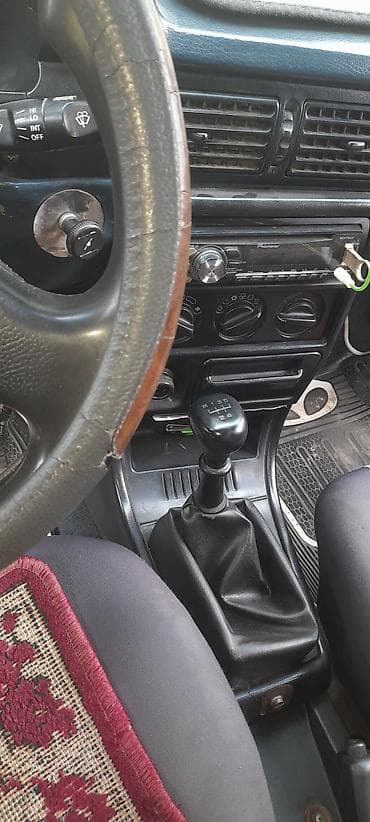 hyundai accent 1995 model: Daewoo Racer sedan - Kuzov: 4 qapılı sedan, tünd mavi rəng - Mator və — 9