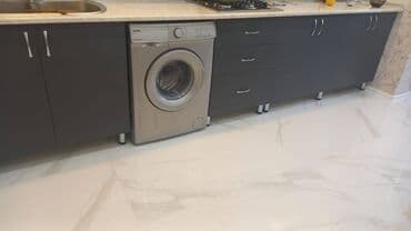 9 cu mikrorayon mir calal kucesi: Nizami rayonu,Laçın ticarət mərkəızinin yanı.9 mərtəbəli binanın,2-ci — 7