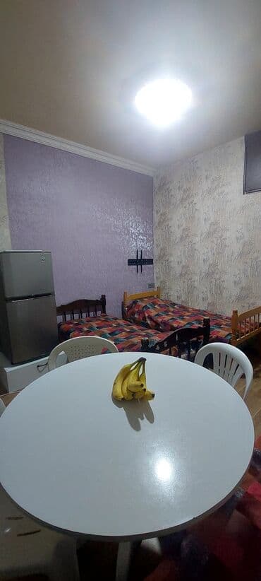 Kirayə verilir – mebellə təchiz olunmuş ayrıca 1 otaq.Yalnız ailəyə