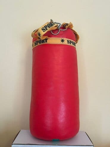 adam boks torbası: Qırmızı boks armudu asılqanlı - İdman üçün asılqanlı boks kisəsi — 1