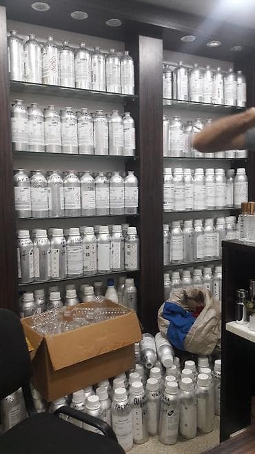 Qramla ətirlərin topdan və pərakəndə satışı — 1