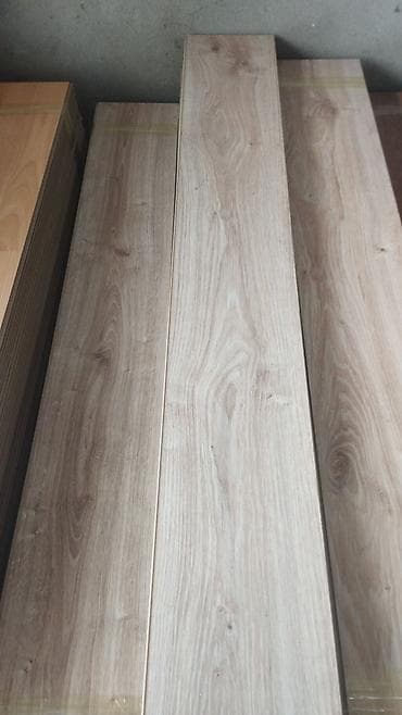 Ağ palıd naxışlı laminat döşəmə taxtaları - Material: laminat panel - — 1