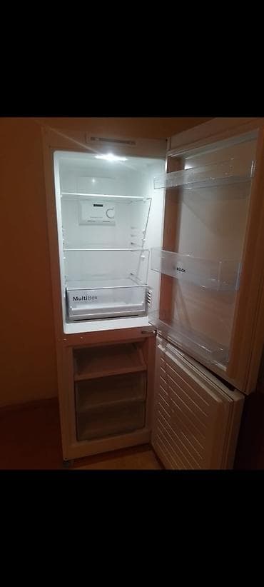 siemens elektrikli soba: İşlənmiş 2 qapılı Bosch Soyuducu Satılır, rəng - Ağ — 2