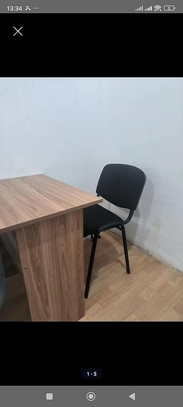 hundur stul: Ofis stulu stullar qara ve goy rengde 50den çox var, masa 30 a yaxın — 1