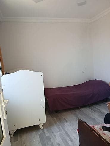 ev t: ( Kommunal daxil) Mediabadda ist petrola yaxın ərazidə kirayə ev — 3