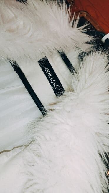 qadin kurtkalari 2024: Palto, M, rəng - Ağ — 2