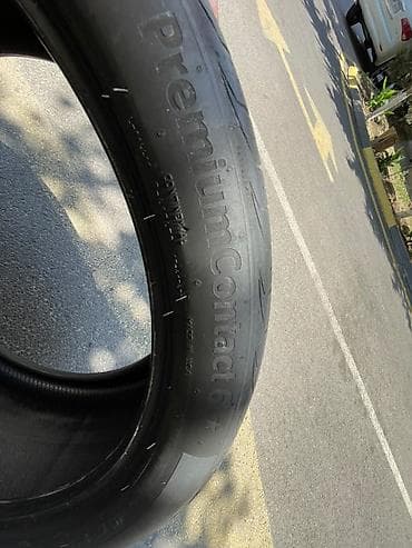 lada diskleri: İşlənmiş Şin Continental 275 / 35 / R 22 — 2