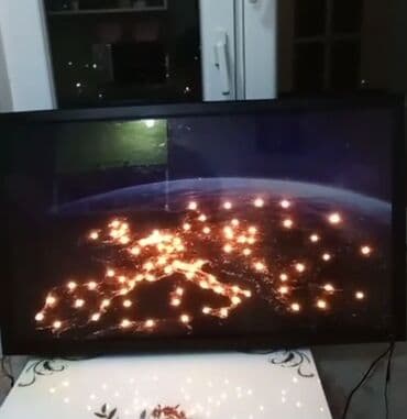 türk sekleri: 100/50sm olcusu, Kosmosdan Planetin şəkili Işiqlarida var. Chatdirilma — 1