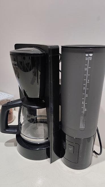 Qəhvə maşını Bosch, Borulu, Su qabı ilə