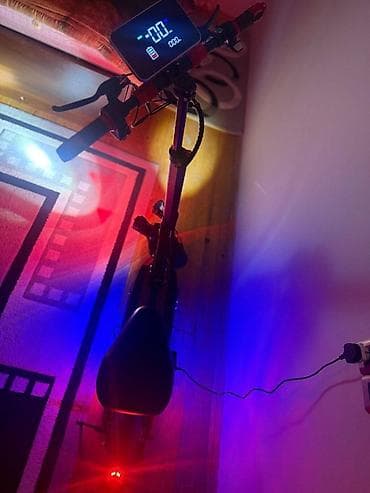 samokat elektron: Elektrik skuter – güclü LED işıqlarla, iri displeyli idarəetmə paneli — 2