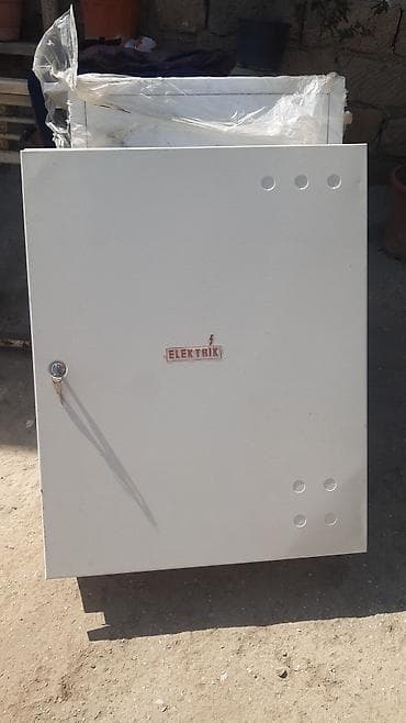 hava nasosu: Elektrik paylayıcı dolab ölcülei eni 60 uzunu 75 - Material: metal — 1