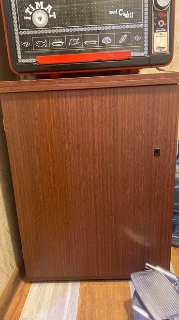 Швейная Машина «Чайка». Использовалось всего несколько раз. В отличном — 1