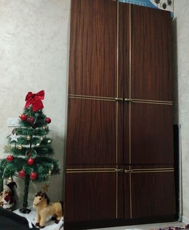 metbex mebeli satilir: Açılan, 4 qapılı Düz dolab, Qarderob, paltar dolabı — 1