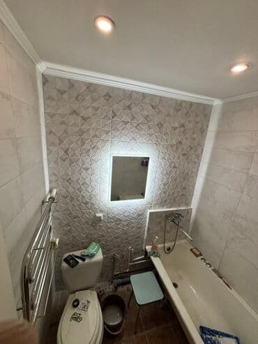 güzguler: Güzgü Divar üçün, Kvadrat, Hamam üçün, Arxa işıqlı — 1