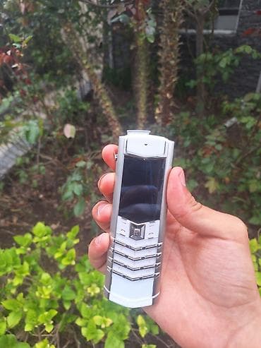 telefonl: Vertu rəng - Ağ, Düyməli — 9