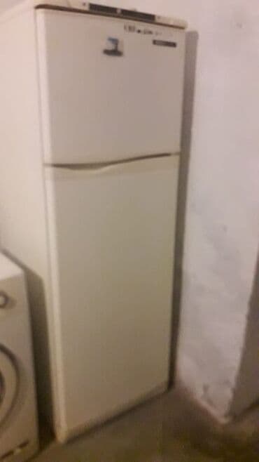 işlənmiş ucuz soyuducu: *Fəridə* Qiymət *190 Azn* Yaxşı vəziyyətdə *Defrost Soyuducu* problemi — 1