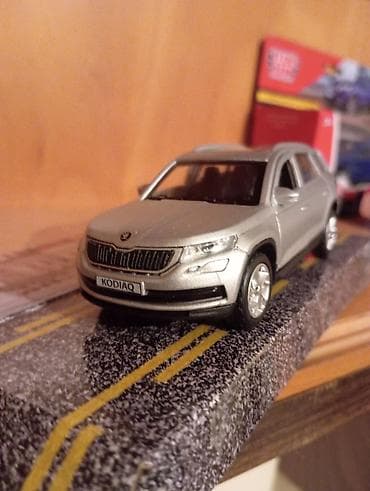 Монеты: Metaldan hazırlanmış “Škoda Kodiaq” die‑cast model avtomobil - — 2