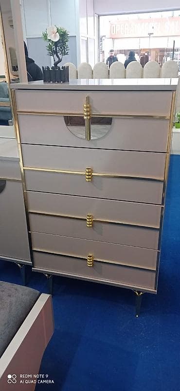 ikinci el esya: Ra.✔️80 man(Novxanı). Pastelniça.Təzədir‼️ Upakovkada. Baha alınıb — 1