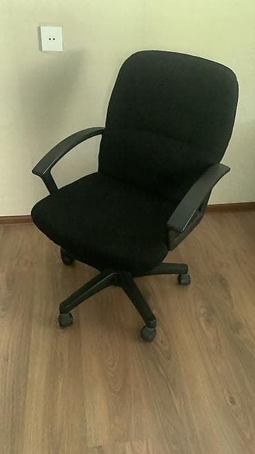 tek matras: İşlənmiş, Təkərli, Qolları tənzimlənmir, Parça — 1