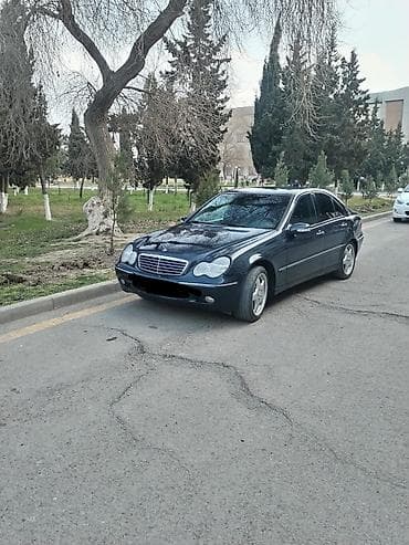 rustavi masin bazari hyundai: Mercedes-Benz C-Class: 2 l | 2000 il Sedan — 1