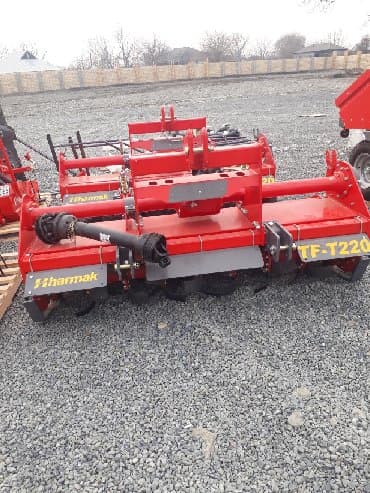 satliq 1221 traktor qazaxda: Rotovator frez. 2.20 metrlik. Türkiyənin çox keyfiyyətli Harmak — 2