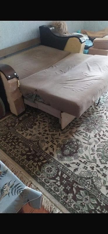 dıvanlar: Divan təcili satılır evdən çıxmalıdır çox təcili satlılır — 3