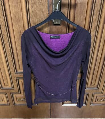 boğazlı qadın sviterləri: 10 azn Razmer S/M — 10