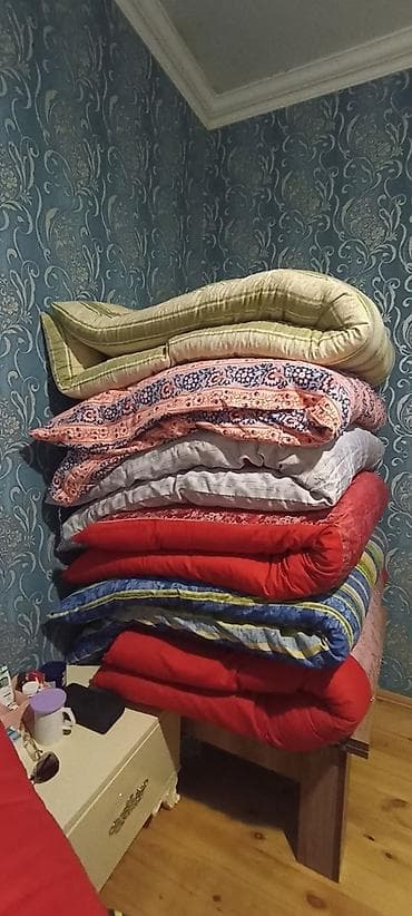 sadə matras: Dekorativ Sadə Yastıq — 2