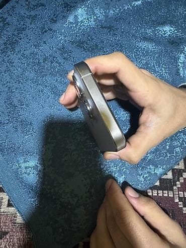 iphon 5 s: IPhone 15 Pro, 128 GB, Natural Titanium, Face ID — 6