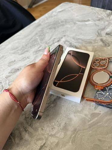 iphone 12 pro 512: IPhone 16 Pro, 256 GB, Desert Titanium, Face ID, Sənədlərlə — 7
