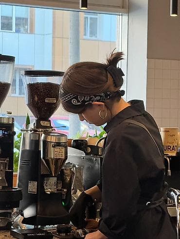 uber operator vakansiya: Barista tələb olunur, İstənilən yaş, 1-2 illik təcrübə — 2